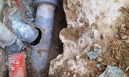 Photo-4-reparation-fuite-eau-exterieur-par-plomberie-moronval