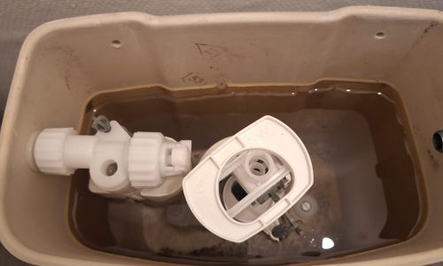Photo-apres-remplacement-mecanisme-complet-wc-par-plomberie-moronval